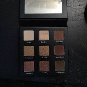Real Her Do Your Squats Eyeshadow Palette